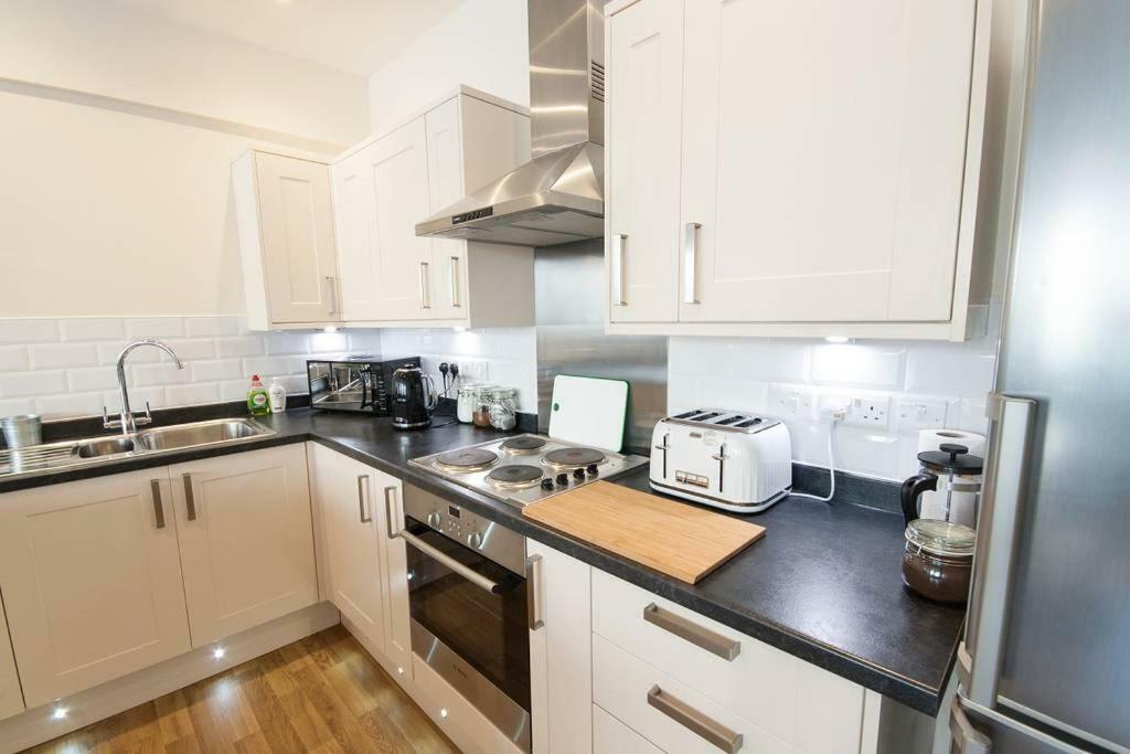 The Broadmead Forest - Spacious City Centre 3Bdr Apartment Bristol Exterior foto